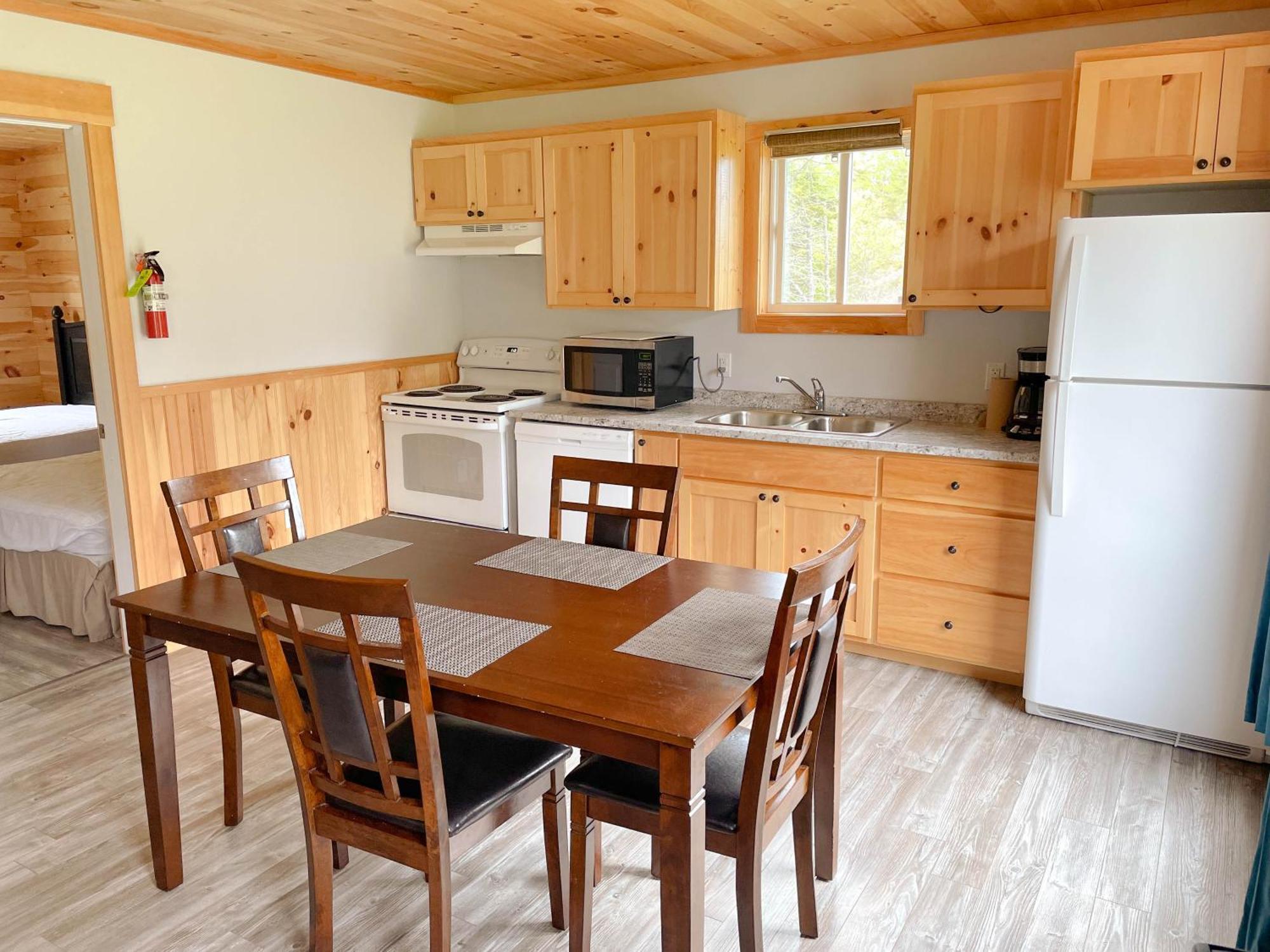 Hidden Acres Cottages Кавендиш Екстериор снимка