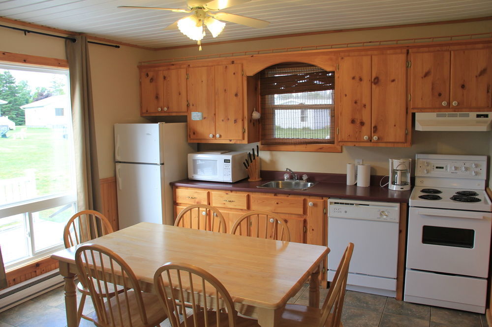 Hidden Acres Cottages Кавендиш Екстериор снимка